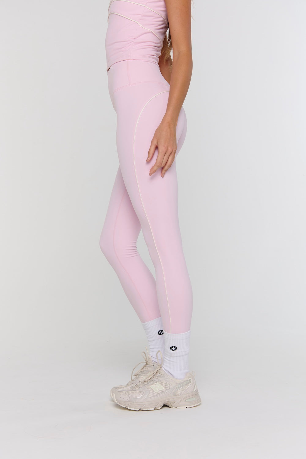 Astoria Airvíve Full Length Legging - Pink/Cream