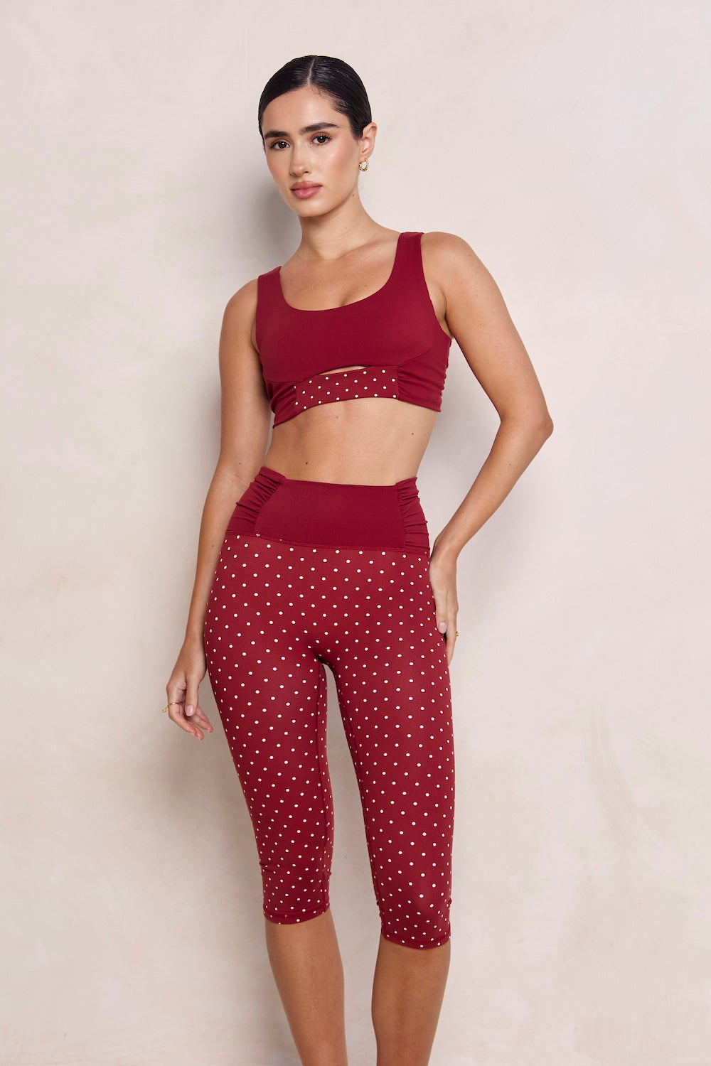 Astoria LUXE BALANCE Ruched Sports Crop - Merlot Polka