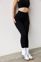 Astoria CONTOUR Seamless Legging - Black