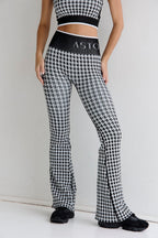 Astoria Seamless Knit Flare - Black/Grey Houndstooth