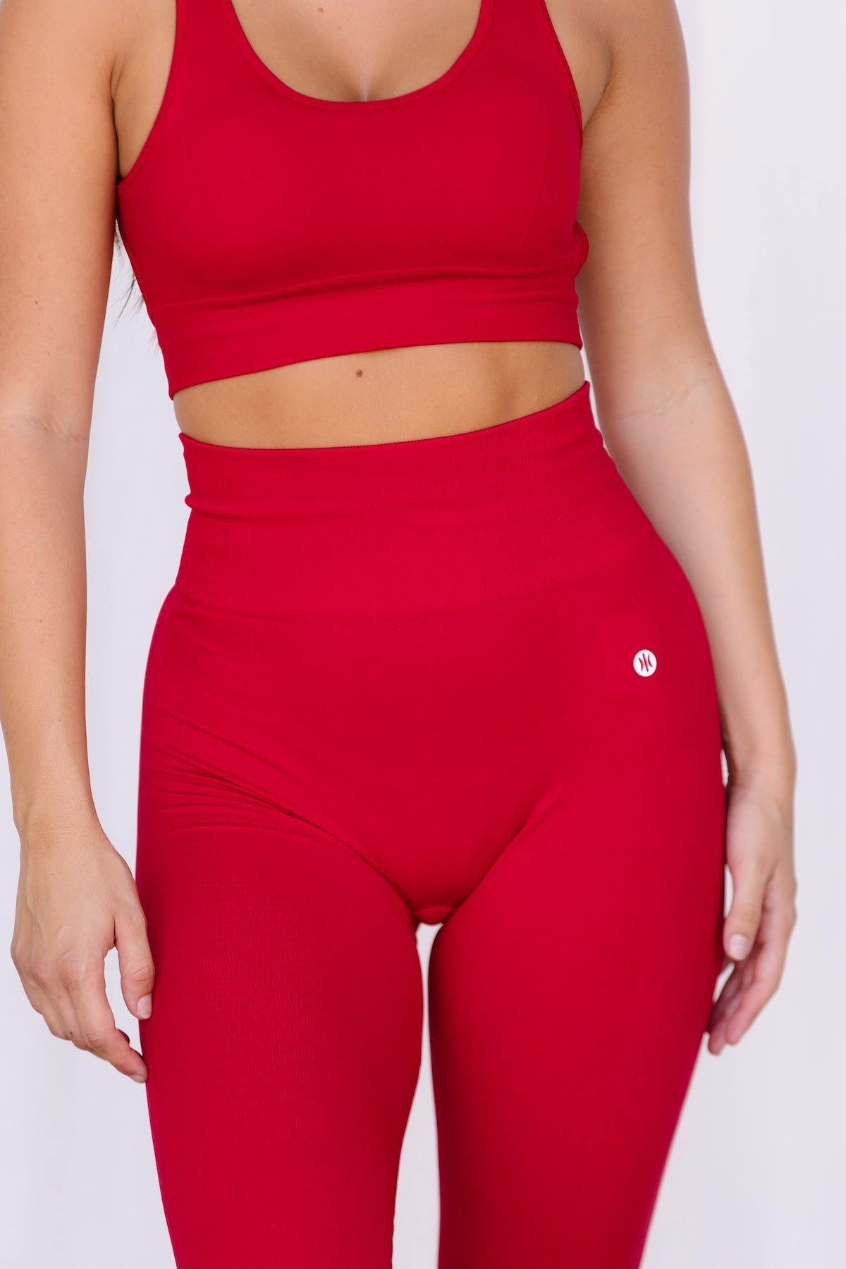 Astoria VELOCITY Seamless Sports Crop - Cherry
